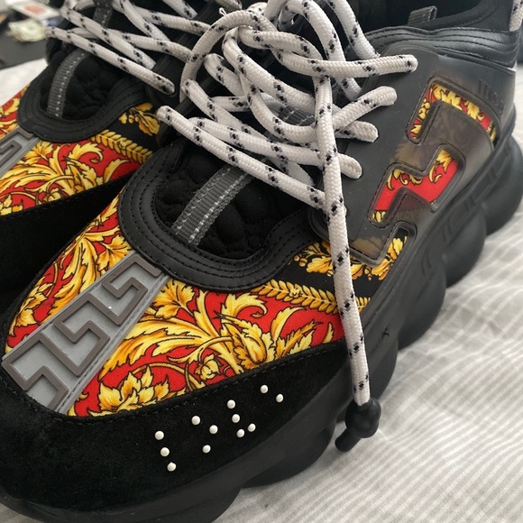 versace shoe designer